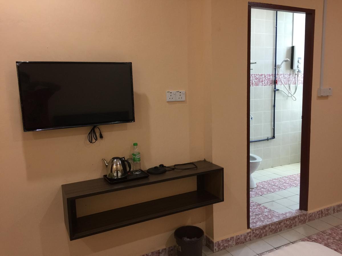 Indah Inn Тавау Экстерьер фото