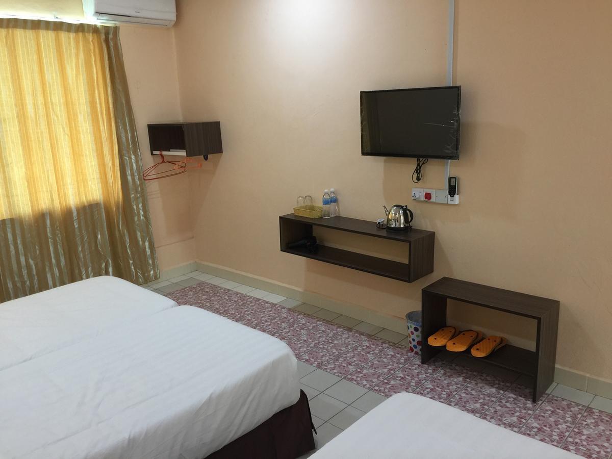 Indah Inn Тавау Экстерьер фото